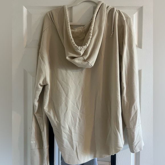 Aerie Cream Women's Hoodie - Picture 4 of 4